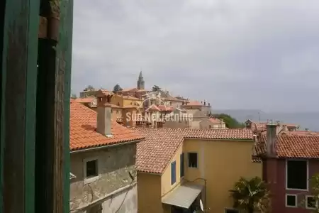 LABIN, ISTRIA, STONE HOUSE IN THE OLD TOWN