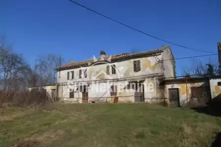 BARBAN, ISTRIA, STEINHAUS IN DER NÄHE VON BARBAN