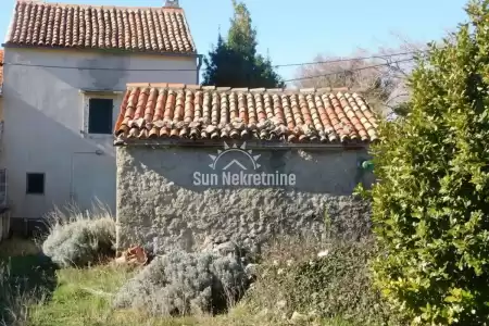 TRGET, ISTRIA, HAUS IN DER UMGEBUNG MIT MEERBLICK