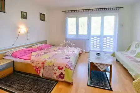 BRSEČ, APARTMANSKA KUĆA U BLIZINI MORA