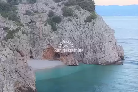 BRSEČ, EINFAMILIENHAUS AM STRAND