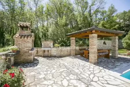 KRŠAN, LABIN, ISTRIA, STONE HOUSE WITH POOL AND LARGE GARDEN