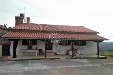 SVETA KATARINA, PIĆAN, ISTRIA, HOUSE WITH RURAL PROPERTY AND PANORAMIC VIEW