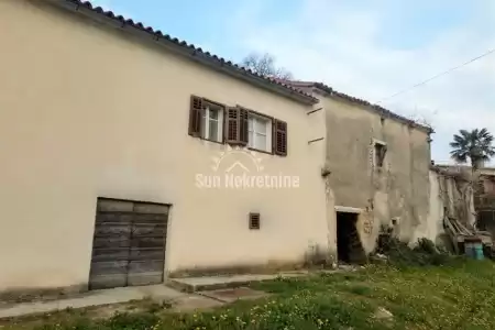 SVETA KATARINA, PIĆAN, ISTRIA, HOUSE WITH RURAL PROPERTY AND PANORAMIC VIEW