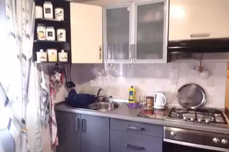 ČEPIĆ, KRŠAN, ISTRIEN, ERDGESCHOSSWOHNUNG MIT ZWEI GARAGE