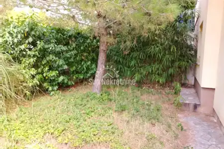 LABIN, ISTRIA, TWO-LEVEL APARTMENT, 2 KM FROM THE SEA