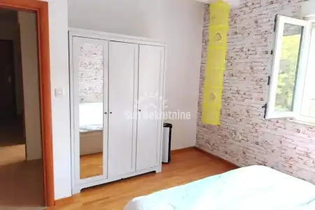 LABIN, ISTRIA, TWO-LEVEL APARTMENT, 2 KM FROM THE SEA