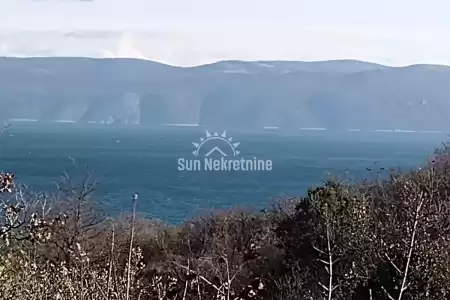 LABIN, ISTRIEN, BAUGRUNDSTÜCK MIT PANORAMA-MEERBLICK