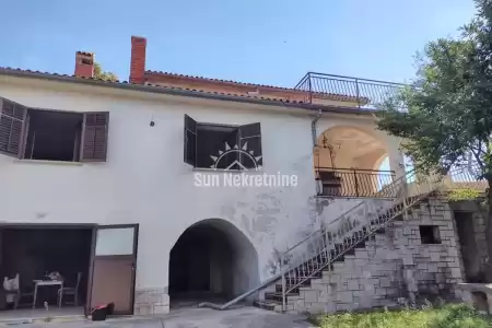 LABIN, NEDEŠĆINA, ISTRIA, DETACHED FAMILY HOUSE