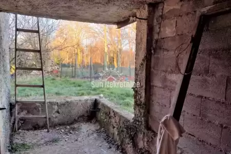 LABIN, ISTRIEN, STEINHAUS MIT KAMIN