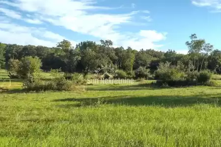 LABIN, ISTRA, KOMBINIRANO  ZEMLJIŠTE NA  MIRNOJ LOKACIJI