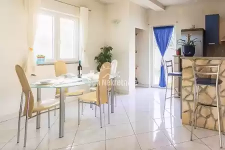 KRŠAN, ISTRIA, CASA INDIPENDENTE CON PISCINA NEI DINTORNI