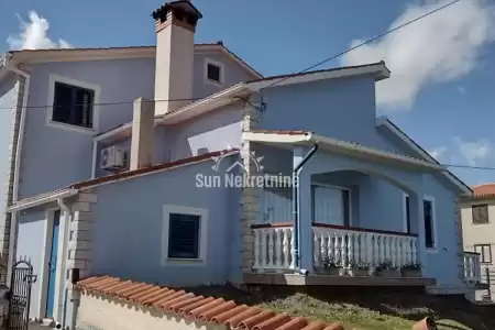 LABIN, ISTRIA, BEAUTIFUL DETACHED HOUSE NEAR THE CITY