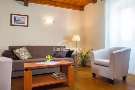 LABIN, ISTRIA, CASA IN PIETRA RISTRUTTURATA DALL'ISTRIA