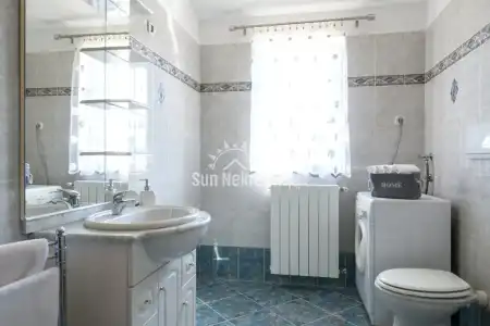 LABIN,ISTRA, PREKRASNA KUĆA SA BAZENOM U OKOLICI LABINA
