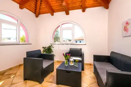 LABIN,ISTRA, PREKRASNA KUĆA SA BAZENOM U OKOLICI LABINA