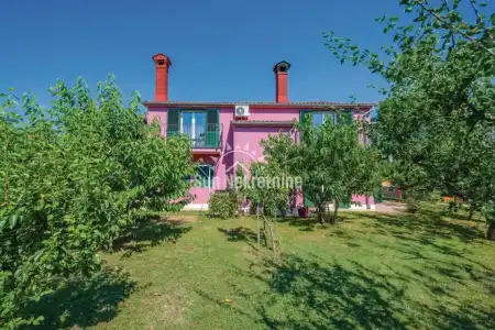 LABIN,ISTRA, PREKRASNA KUĆA SA BAZENOM U OKOLICI LABINA