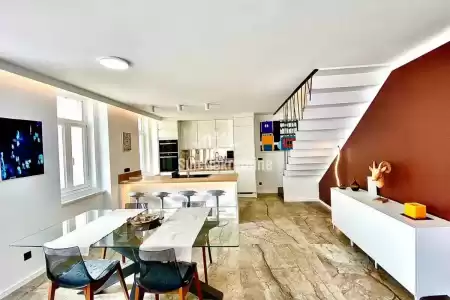 OPATIJA, BELLISSIMO APPARTAMENTO DUPLEX CON VISTA MARE