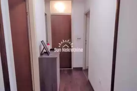 RABAC, ISTRA, DVOSOBAN STAN SA POGLEDOM NA MORE