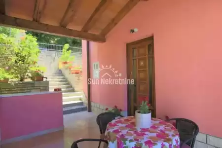 RABAC, ISTRIA, BEAUTIFUL VILLA WITH BEAUTIFUL SEA VIEW