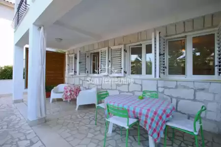 RABAC, ISTRIA, BEAUTIFUL VILLA WITH BEAUTIFUL SEA VIEW