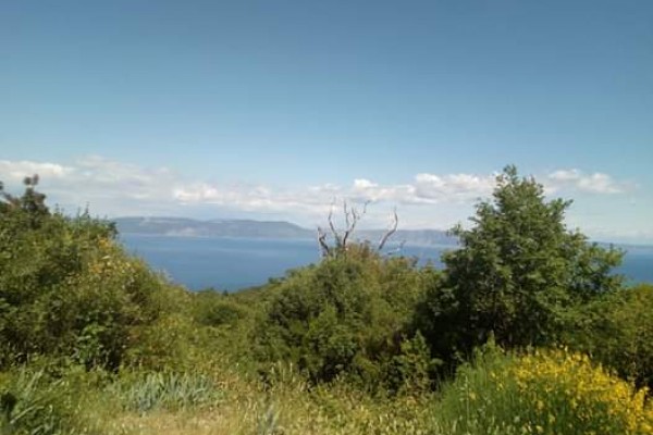 RABAC , ISTRA, GRAĐEVINSKO ZEMLJIŠTE BLIZU MORA 65 EUR / M2 U OKOLICI RAPCA